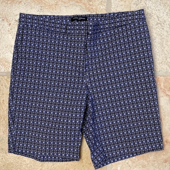 Mario Serrani Pants - Mario Serrani blue diamond pattern Bermuda shorts Womens 12 Stretch comfort